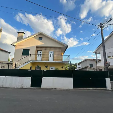 Ferienhaus Os Pimentinhas